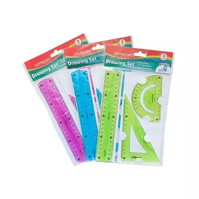 Ensemble géométrique KEYROAD Flexible Medium, avec règle de 20 cm, pendentif et mélange de couleurs.